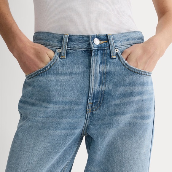 Everlane Relaxed Straight Fit Jeans - Picture 6 of 7